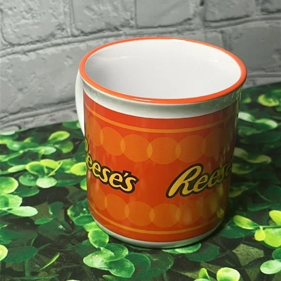 Reese’s Coffee Mug Orange Licensed Product - Picture 2 of 9